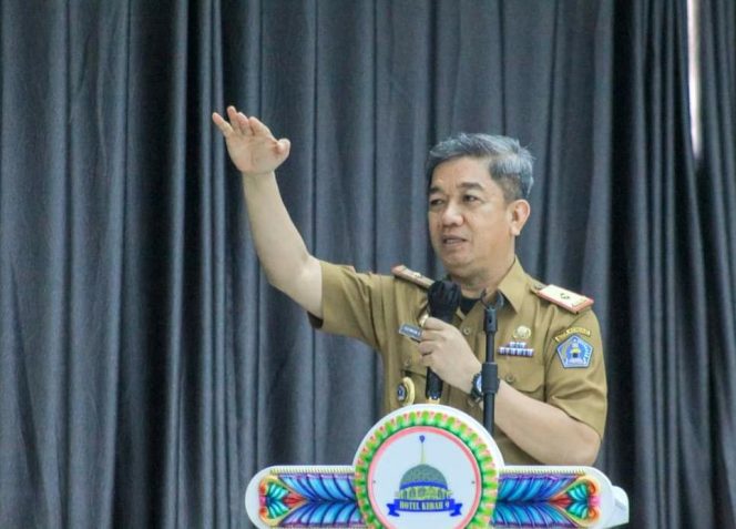 
 foto: Sekretaris Kota Kendari Ridwansyah Taridala