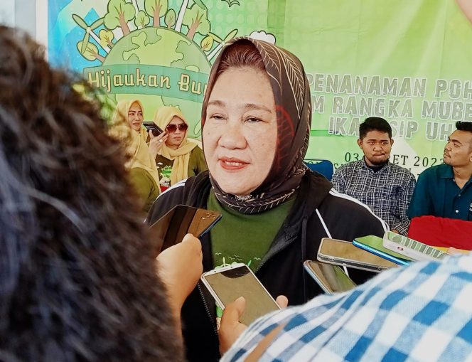 
 Ketgam : Anggota DPR RI, Tina NurAlam